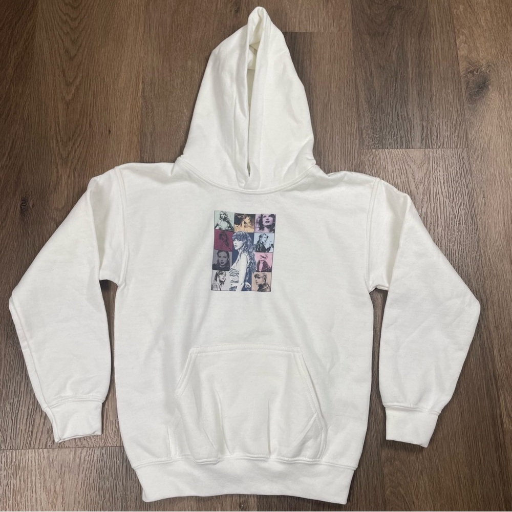 Taylor Swift Eras Tour Sweatshirt Size Small White Hoodie‎
